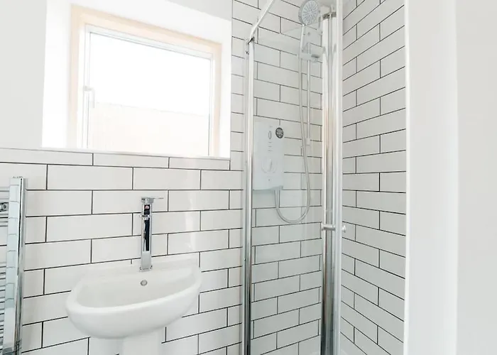 Appartement Carmen Eco-pod / Treehouse, Close To Cabot Circus Bristol